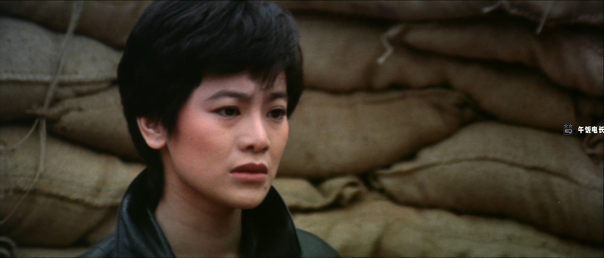 Aces.Go.PlacesII.1983.BluRay.1080p.x265.10bit.2Audio-MiniHD.mkv_20241024_155951.739.jpg