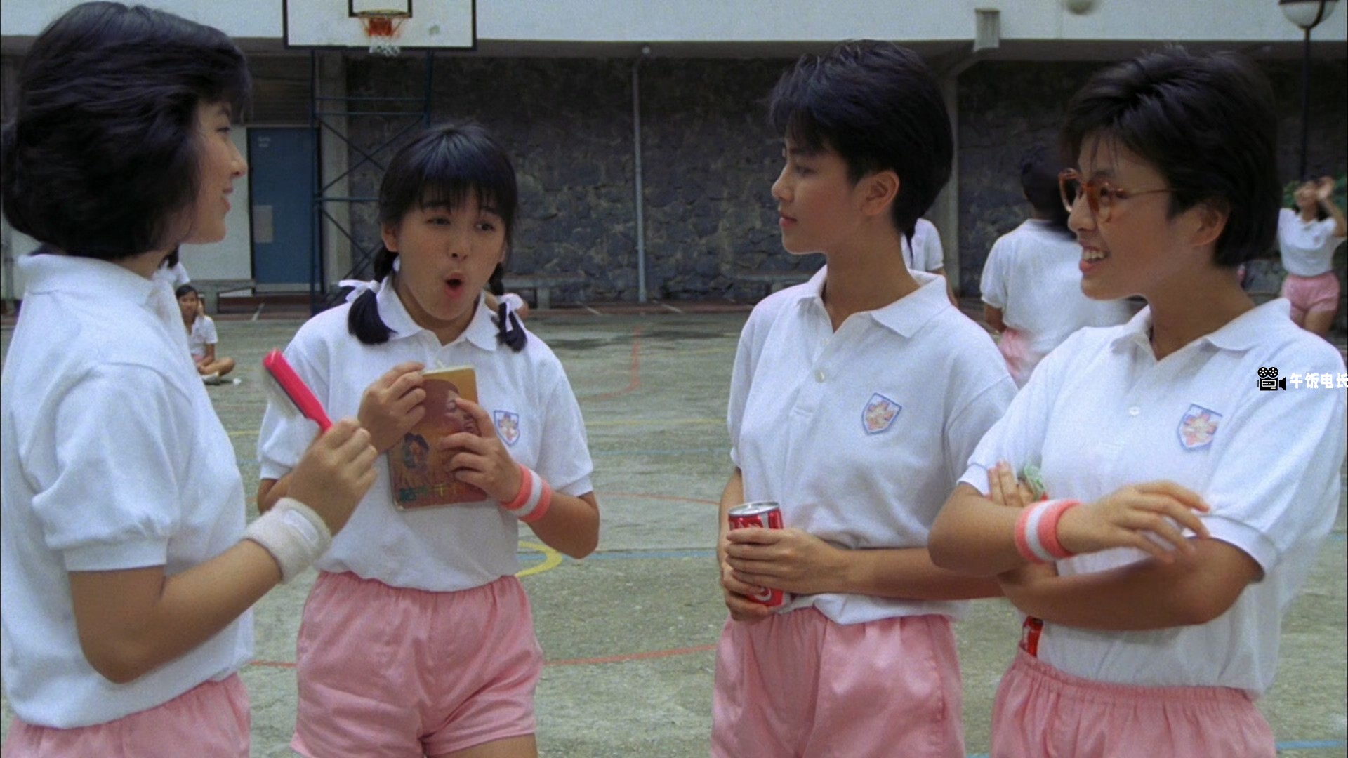 Happy.Ghost.II.1985.BluRay.1080p.LPCM2.0.x265.10bit-Xiaomi.mkv_20241026_183432.632.jpg