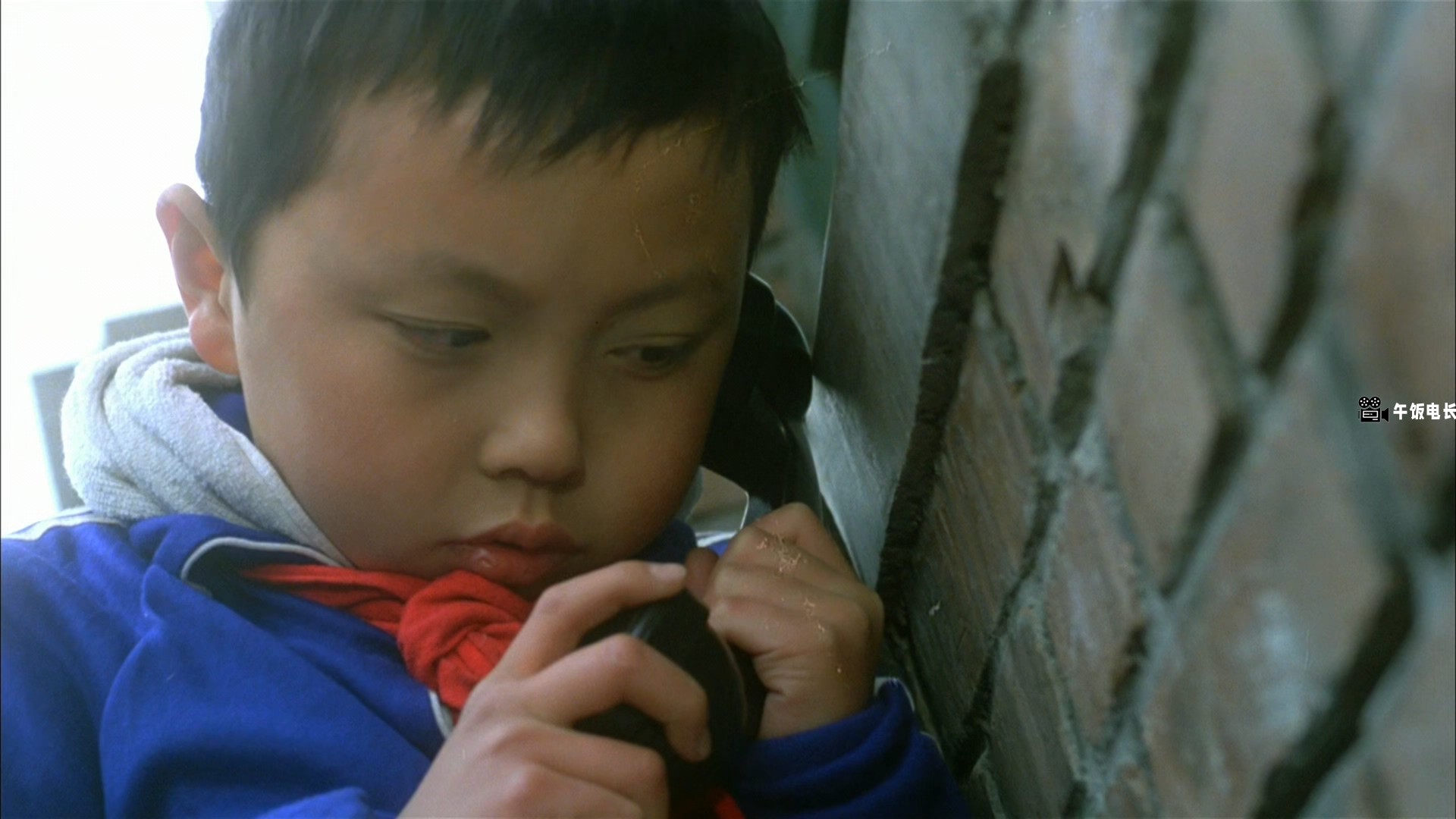 My.Father.Is.A.Hero.1995.BluRay.1080p.x265.10bit.2Audio-MiniHD.mkv_20241110_121650.252.jpg