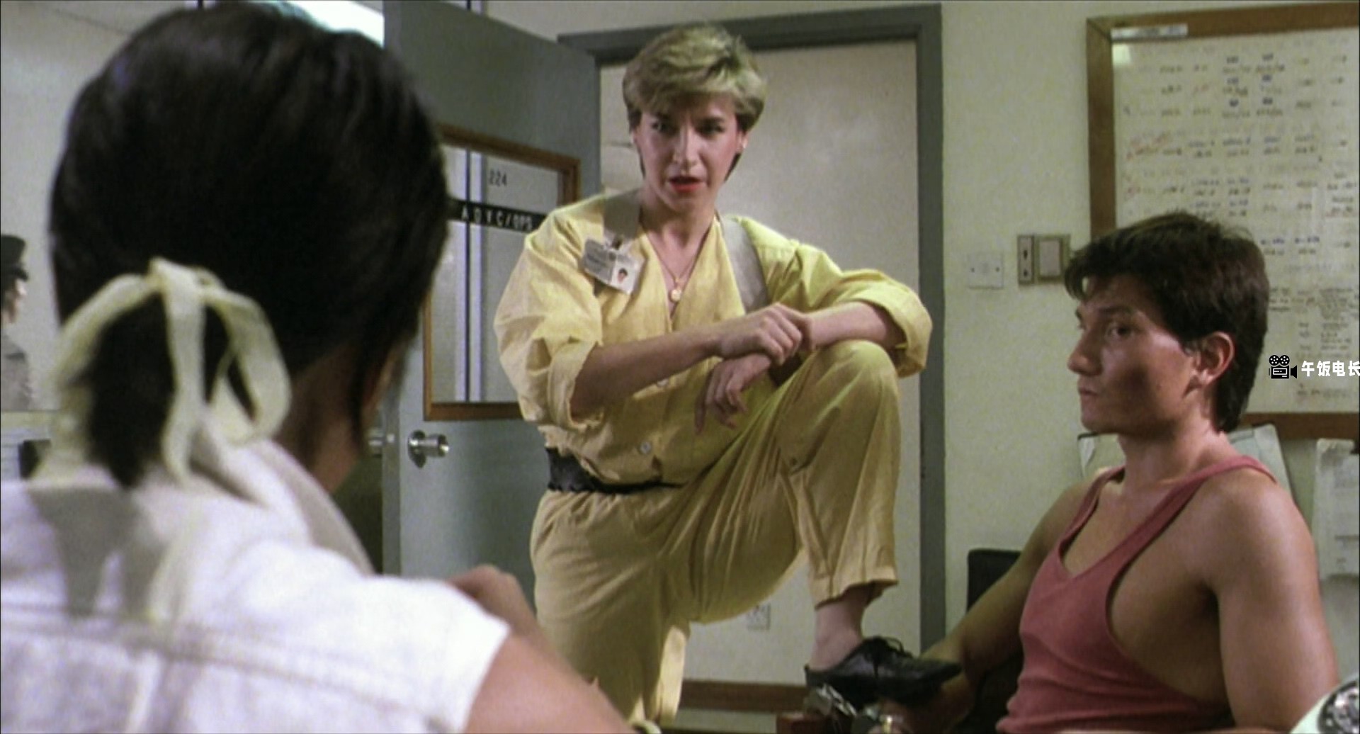In.The.Line.of.Duty.2.Yes.Madam.1985.BluRay.1080p.x265.10bit-MiniHD.mkv_20241201.jpg