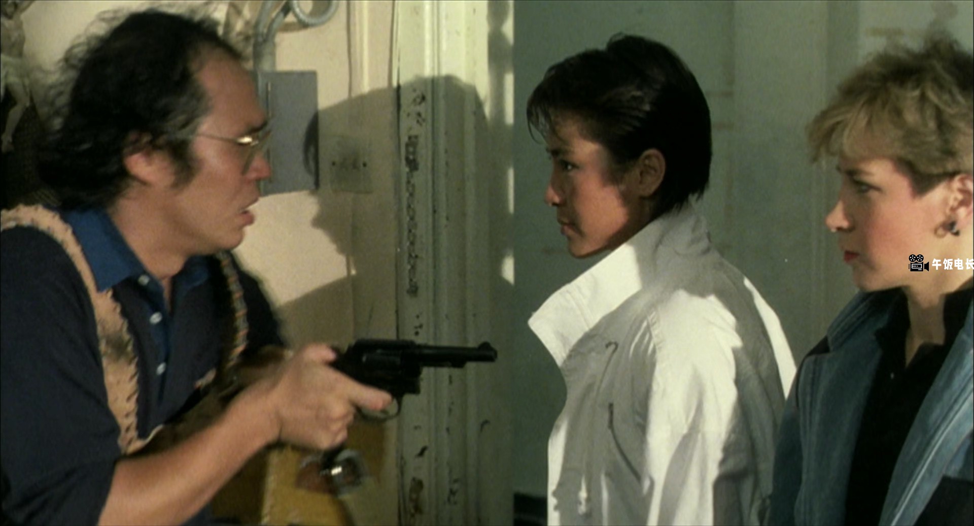 In.The.Line.of.Duty.2.Yes.Madam.1985.BluRay.1080p.x265.10bit-MiniHD.mkv_20241201.jpg