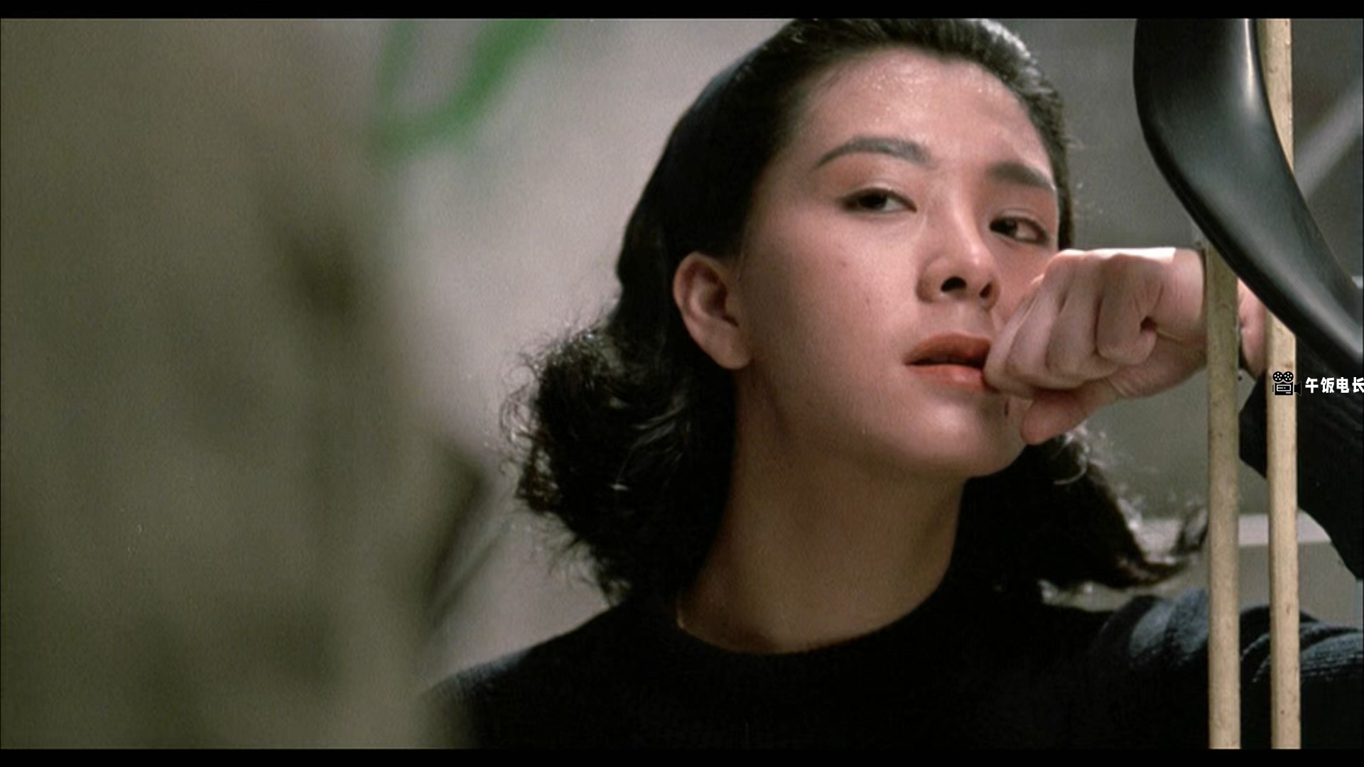 On.the.Run.1988.1080p.MyTVS.WEB-DL.H265.AAC-TAGWEB.mkv_20241126_173529.818.jpg