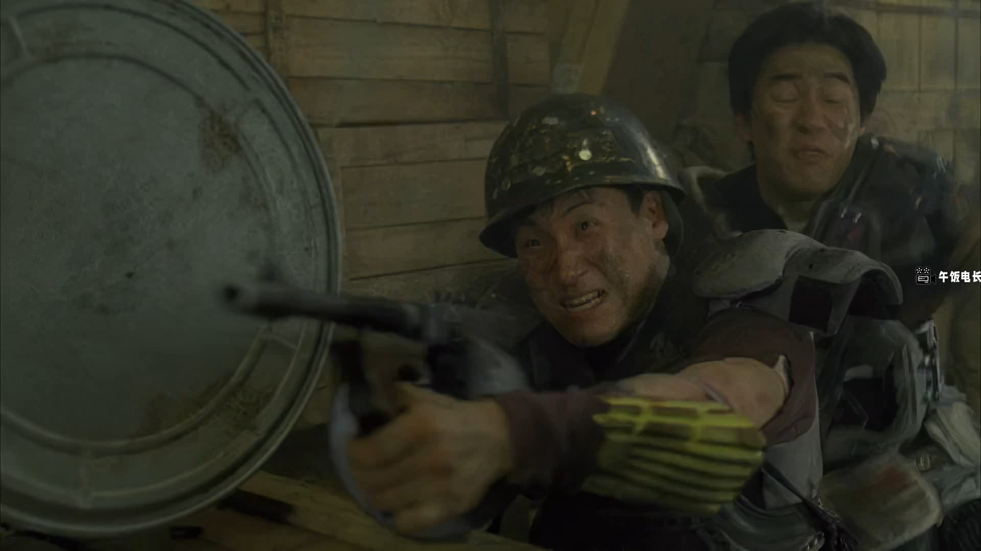 亚飞与亚基.mkv_20241202_155817.650.jpg