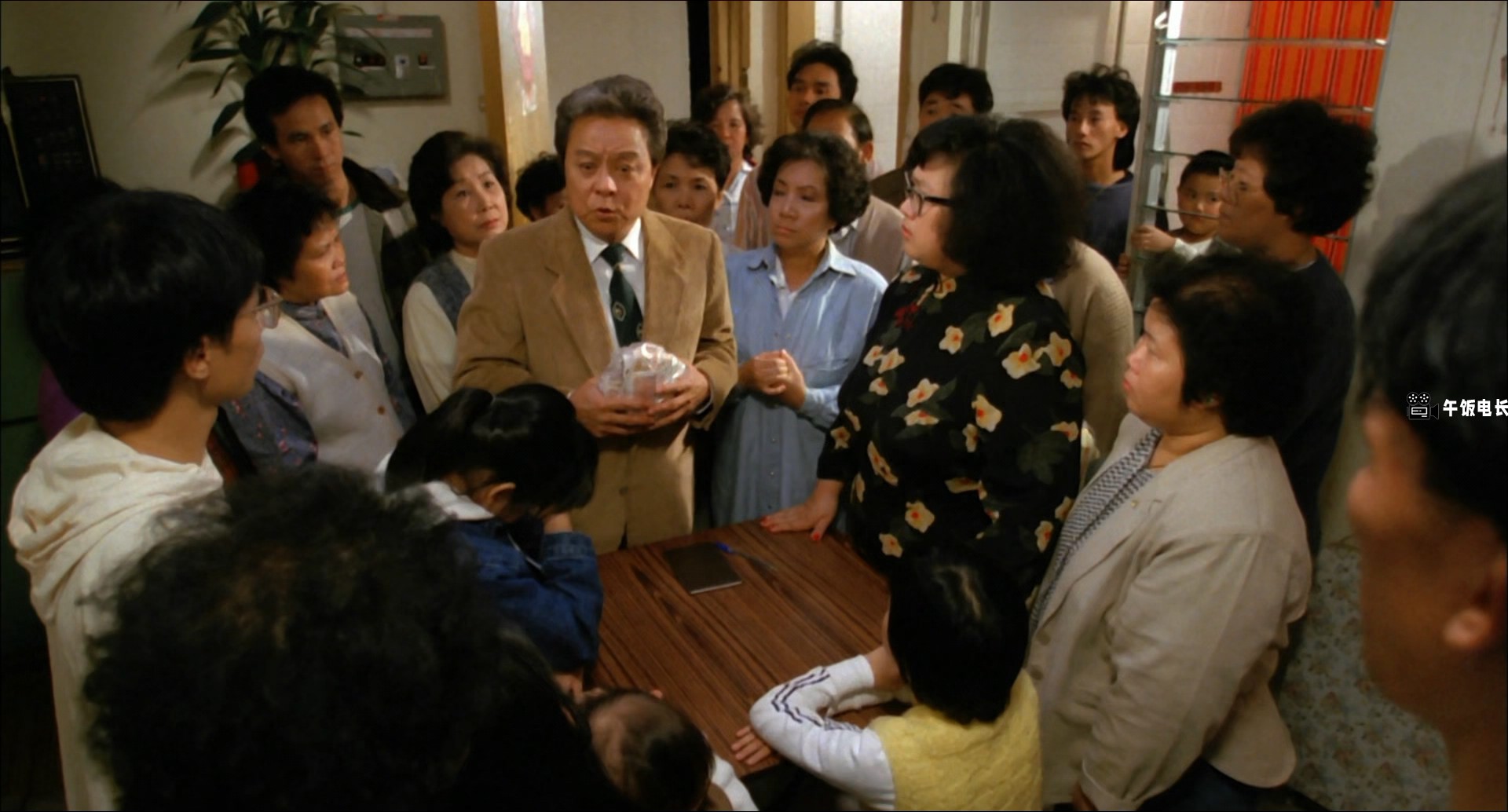 Its.a.Mad.Mad.Mad.World.2.1988.BluRay.1080p.x265.10bit.DDP5.1-MiniHD.mkv_2024121.jpg
