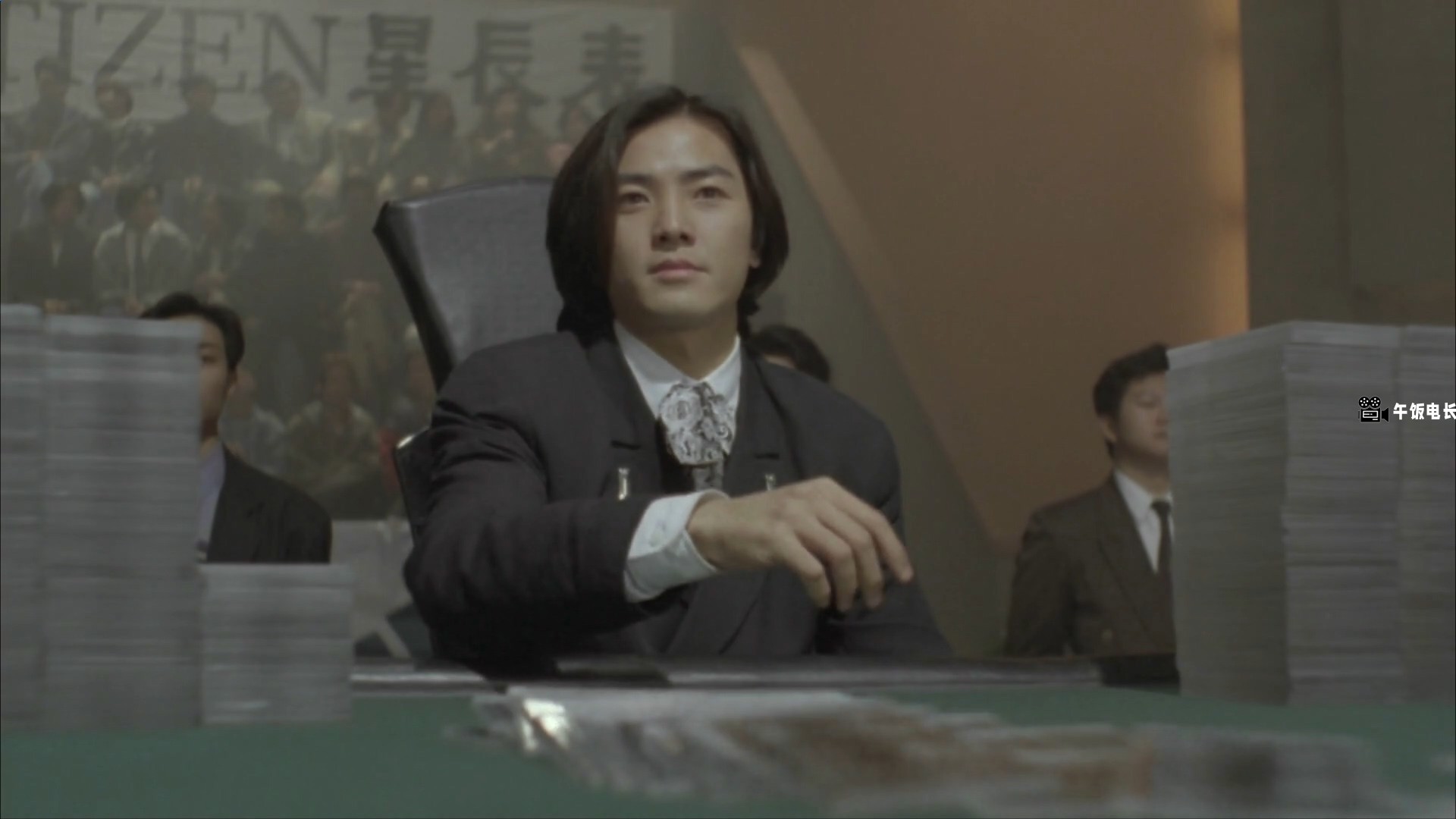 神龙赌圣之旗开得胜.All.Of.The.Winners.1994.R3.HK.Subbed.mkv_20241213_134117.740.jpg